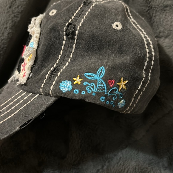 Distressed Salty Hair Don’t Care Adjustable Back Hat - Picture 3 of 3